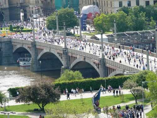 MARATONA DI PRAGA 2013